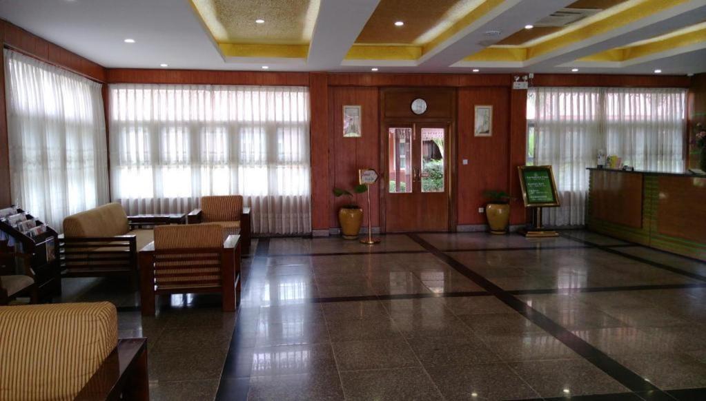 Hotel Myanmar Sport
